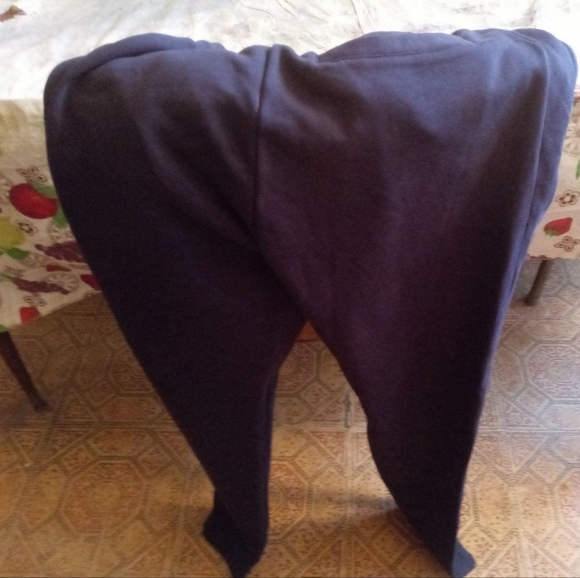 Blue/white Pro Standard Old English Dallas Cowboys medium size joggers - Picture 2 of 2